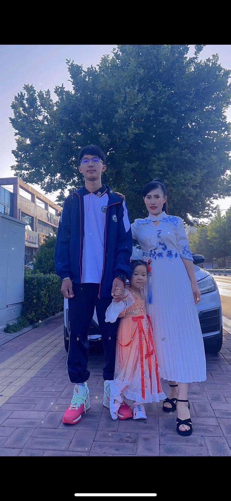 2025新奥资料正版大全和周华健儿子结婚与周华健儿子结婚照片和结婚照